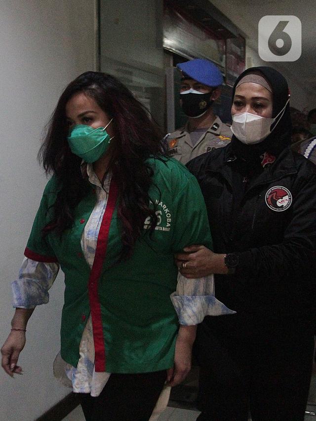 Sepekan di Penjara, Begini Kondisi Jennifer Jill - ShowBiz ...