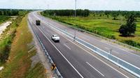 Pembangunan jalan tol Kayu Agung-Palembang-Betung seksi 1 Kayu Agung-Jakabaring sepanjang 33,5 km. (Foto: Kementerian PUPR)
