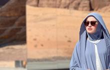 Kimberly Ryder Tampil di Al Ula Dalam Balutan Gamis dan Hijab Syar'i, Intip 7 Pesona Menawannya