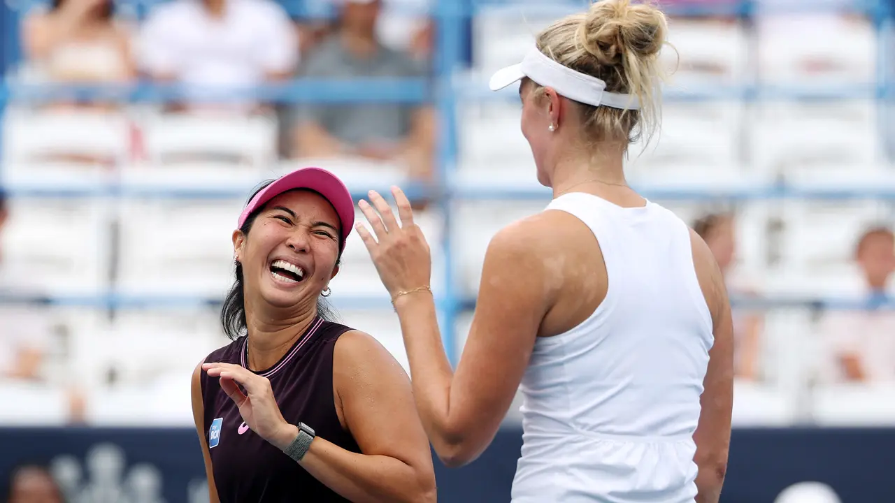 Aldila Sutjiadi dan Erin Routliffe Angkat Trofi Ganda WTA 500 DC Open 2026