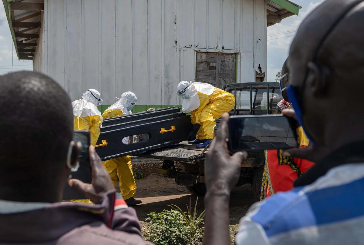FOTO: Wabah Ebola di Kongo Membuat Dunia Ketar Ketir