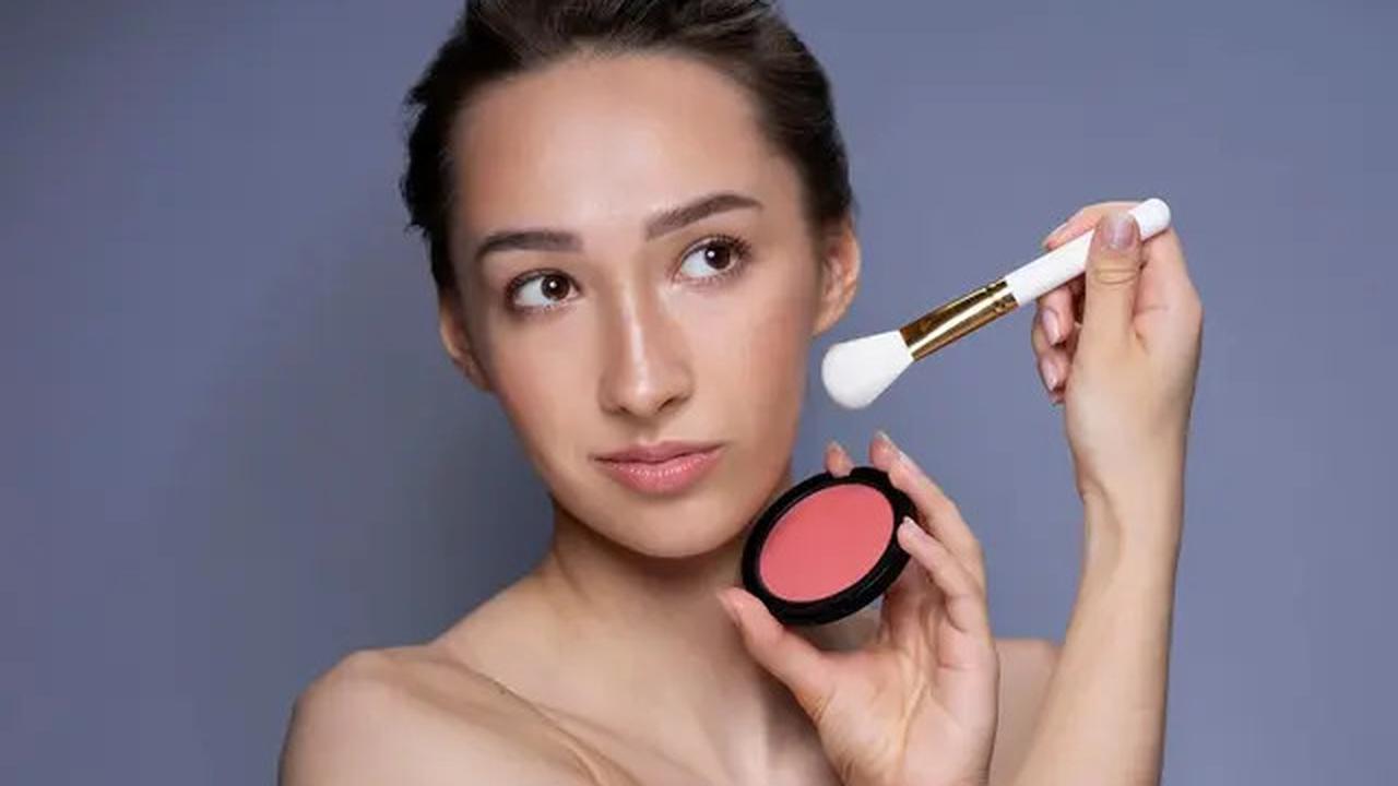9 Tren Makeup Tak Lekang oleh Waktu, Tetap Tampil Memesona di Berbagai Momen