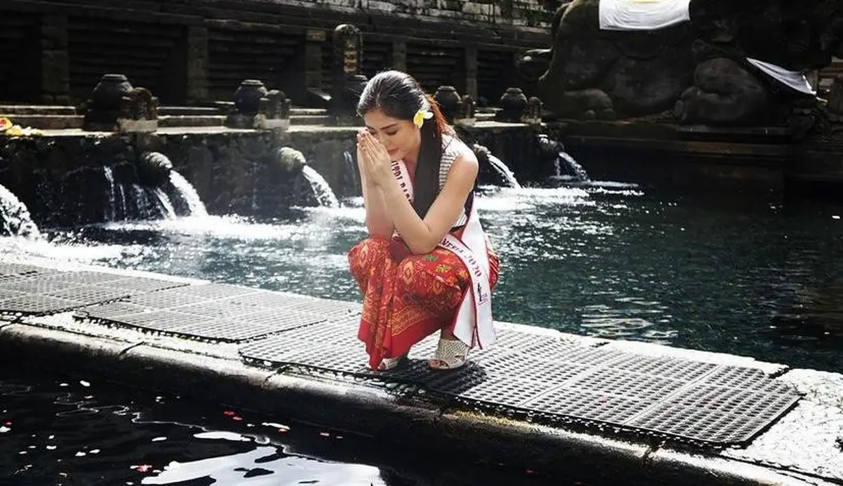 Sebagai Putri Pariwisata 2020, Jessy juga kerap membagikan potretnya ke berbagai wisata di Indonesia. (Instagram/jessysilanawong).