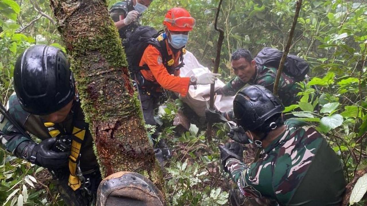 Awan Cumulonimbus Tebal Terdeteksi BMKG Saat Upaya Pendaratan ATR 42-500