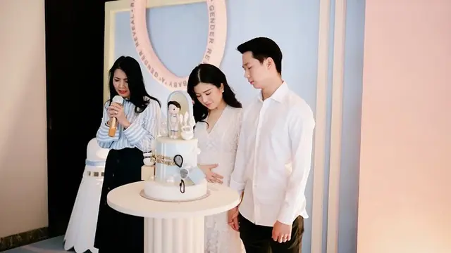 Valencia Tanoesoedibjo Gelar Pesta Gender Reveal Anak Pertama, Wajah Glowing-nya Jadi Sorotan