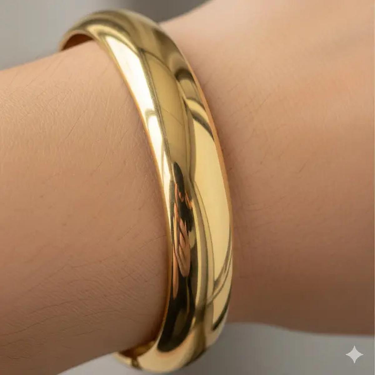 10 Rekomendasi Gelang Klasik Emas 24 Karat 20 Gram, Investasi Berkilau Sepanjang Masa