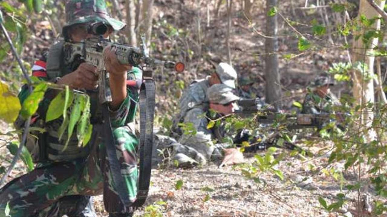 Aksi prajurit Kostrad dan US Army latihan bareng di Sukabumi