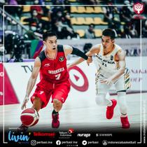 Penampilan Timnas Bola Basket 5x5 Indonesia Putra saat melawan Malaysia di SEA Games, Hanoi (Sumber: PERBASI).