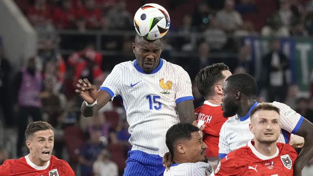 Foto: Tampil di Euro 2024, 6 Pesepak Bola Berikut Lanjutkan Torehan Sang Ayah yang Juga Pernah Tampil di Ajang Euro, Ada Federico Chiesa