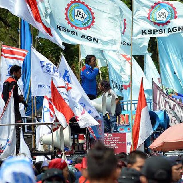 Jika Ruu Omnibus Law Cipta Kerja Disahkan Buruh Bakal Makin Miskin Bisnis Liputan6 Com