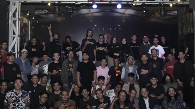 10 Band Palembang Unjuk Gigi Promosikan Karya Lagu di LoKaLaNfEsT