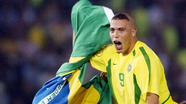 FOTO: 5 Pesepak Bola Top Dunia dengan Gaya Rambut Paling Nyentrik