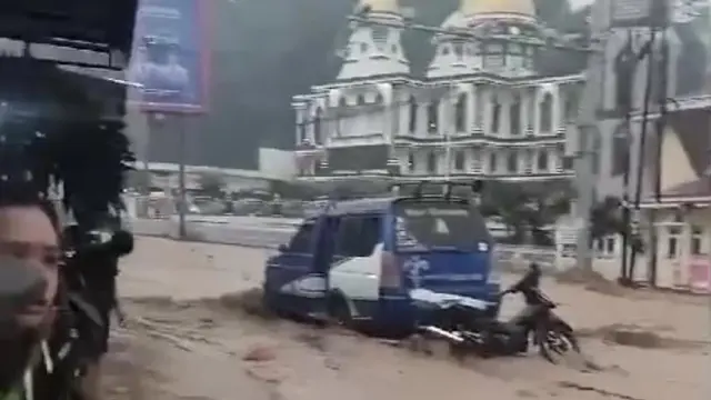 Banjir Bandang Parapat