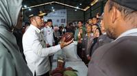 Gubernur Kalimantan Timur Haji Rudy Mas’ud meninjau sentra pengolahan kakao Berau Cocoa, memuji cita rasa cokelat lokal, mengapresiasi kontribusi PT Berau Coal dalam pengembangan SDM dan ekonomi, serta menekankan pentingnya sinergi berkelanjutan antara perusahaan dan pemerintah untuk memaksimalkan pembangunan masyarakat.