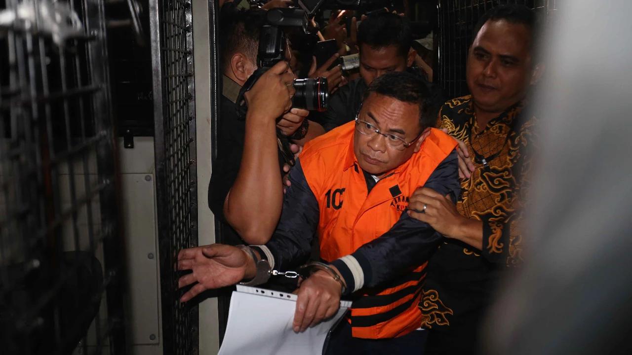 FOTO: Bupati Pati Sudewo Resmi Ditahan KPK