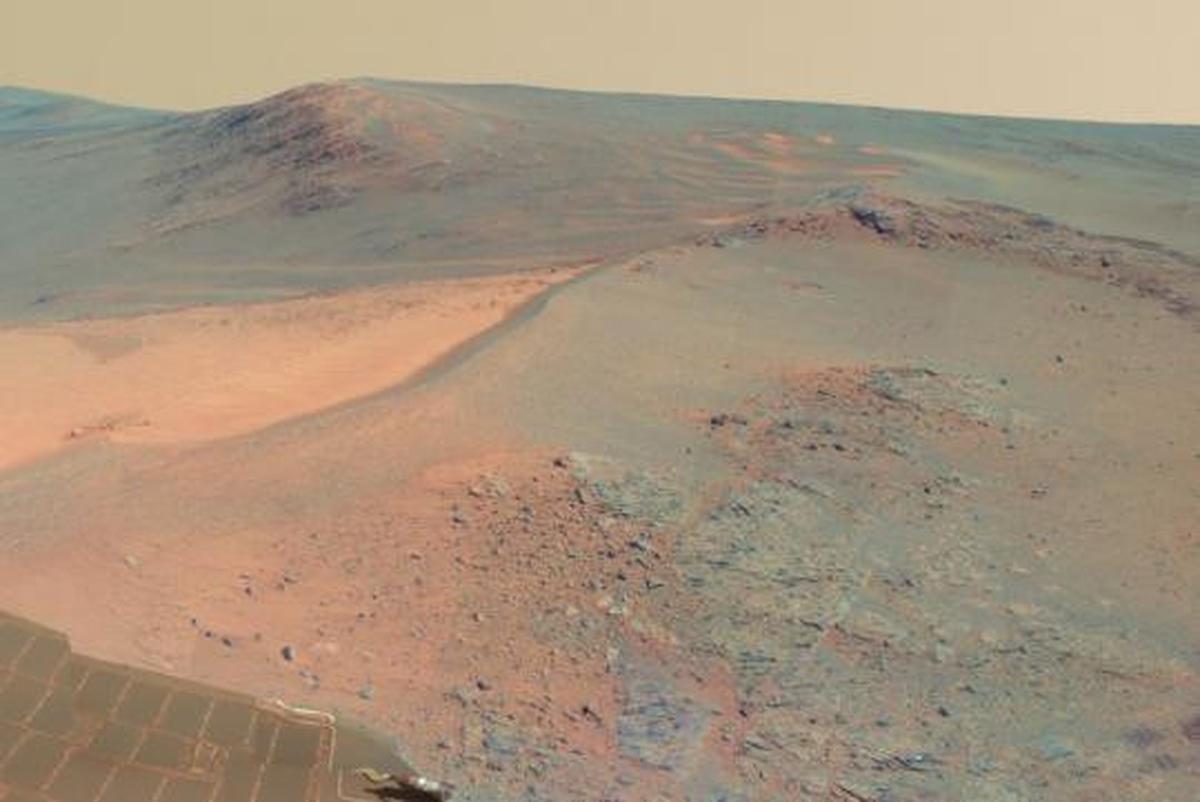 Jelajahi pesona musim dingin di Mars