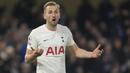 Harry Kane. Striker yang telah 12 musim membela Tottenham Hotspur sejak musim 2010/2011 ini mampu menjadi top skor Liga Inggris dalam 3 edisi, yaitu musim 2015/2016, 2016/2017 dan 2020/2021. Sayang, sejak 2008 hngga kini Spurs belum sekalipun meraih gelar Liga Inggris. (AP/Kirsty Wigglesworth)