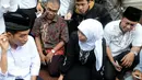 Jokowi dan Khofifah telah saling mengenal sejak lama, saat Jokowi masih menjabat sebagai Wali Kota Solo  (Liputan6.com/Herman Zakharia)