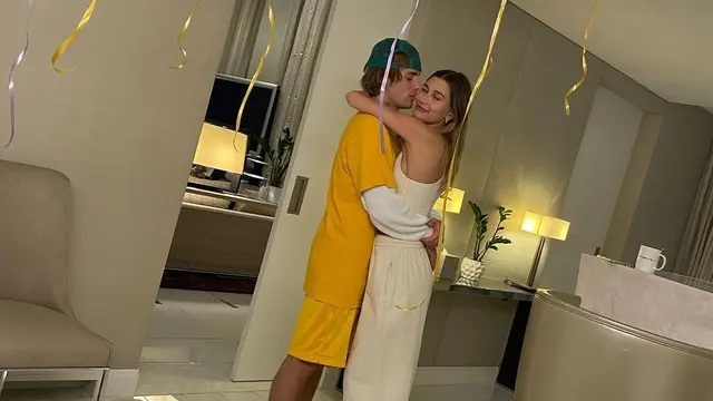 Justin Bieber dan Hailey Baldwin (Sumber: Instagram/@justinbieber)