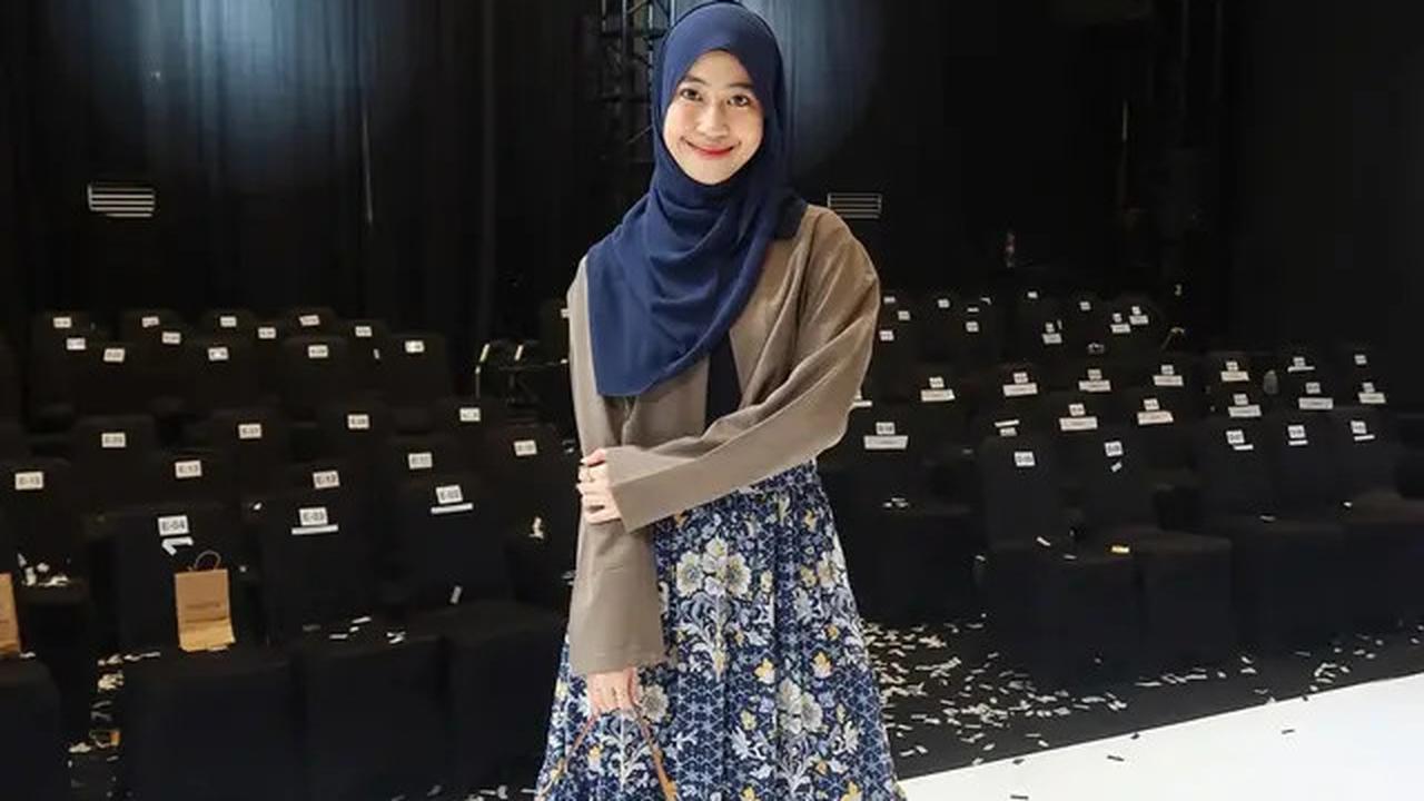 Potret Adiba Khanza Istri Egy Maulana Pakai Rok, Referensi Gaya Anggun di Usia 25-an