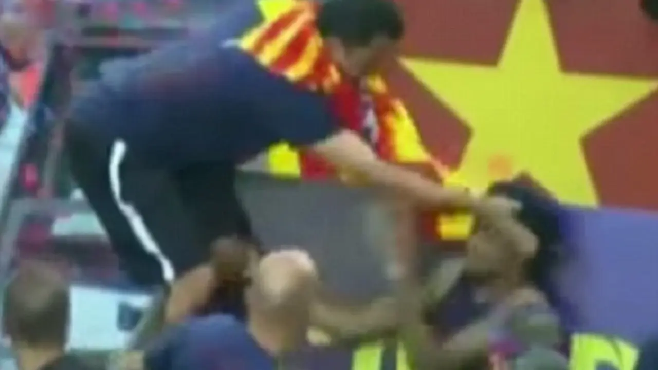 Xavi Hernandez dan Neymar