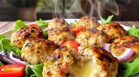 Cara Membuat Bola-Bola Ayam Isi Keju Renyah dan Lumer
