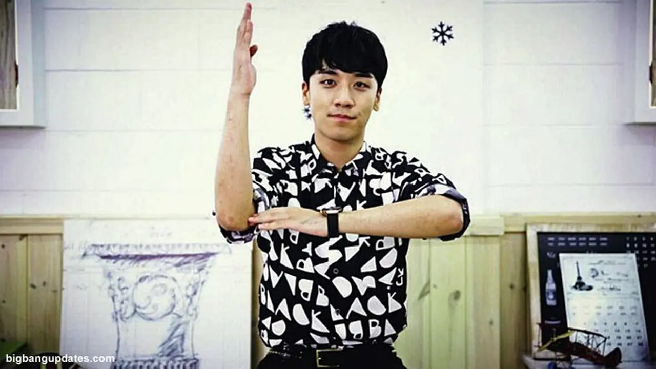 seungri-130828b.jpg