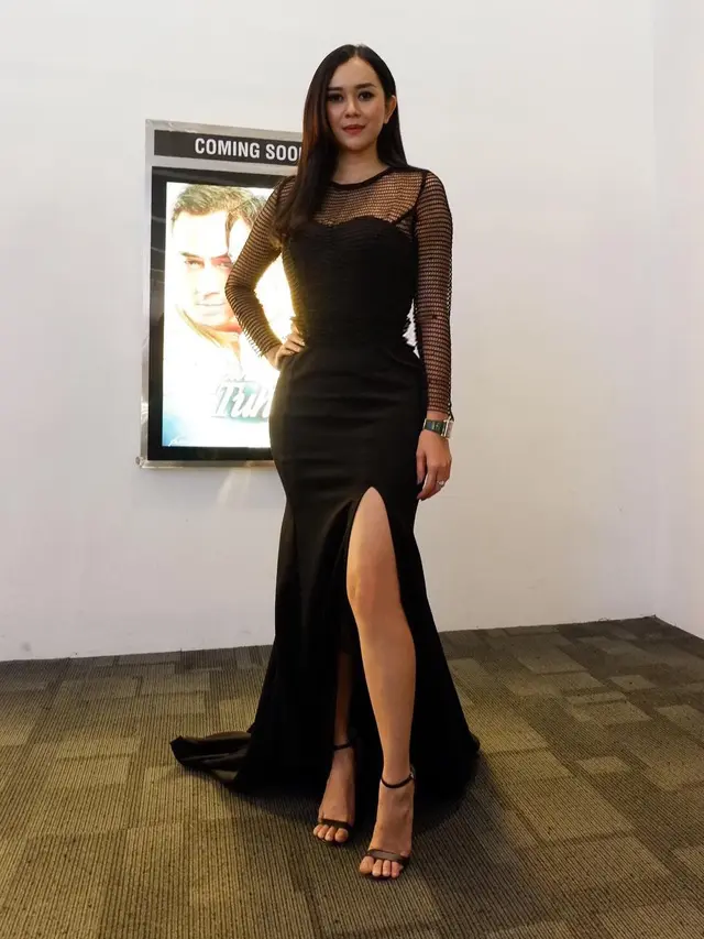 [Bintang] Aura Kasih