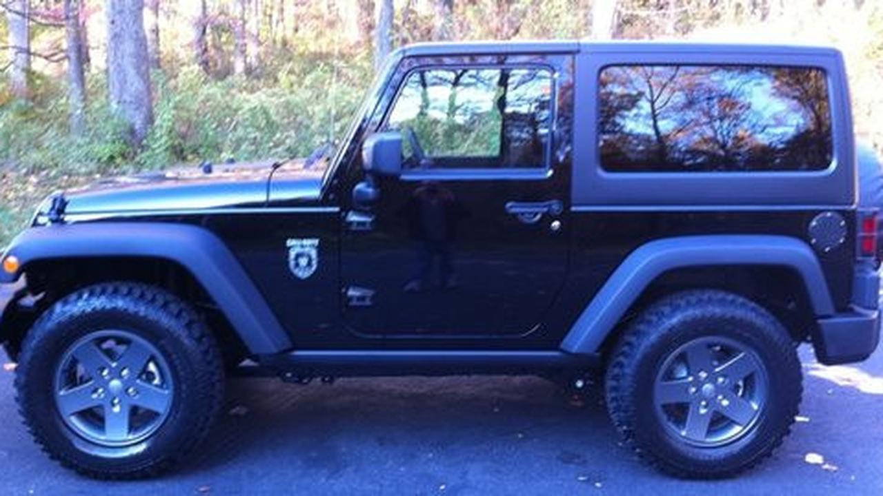 Call of Duty Black Ops Special Edition Jeep Wrangler