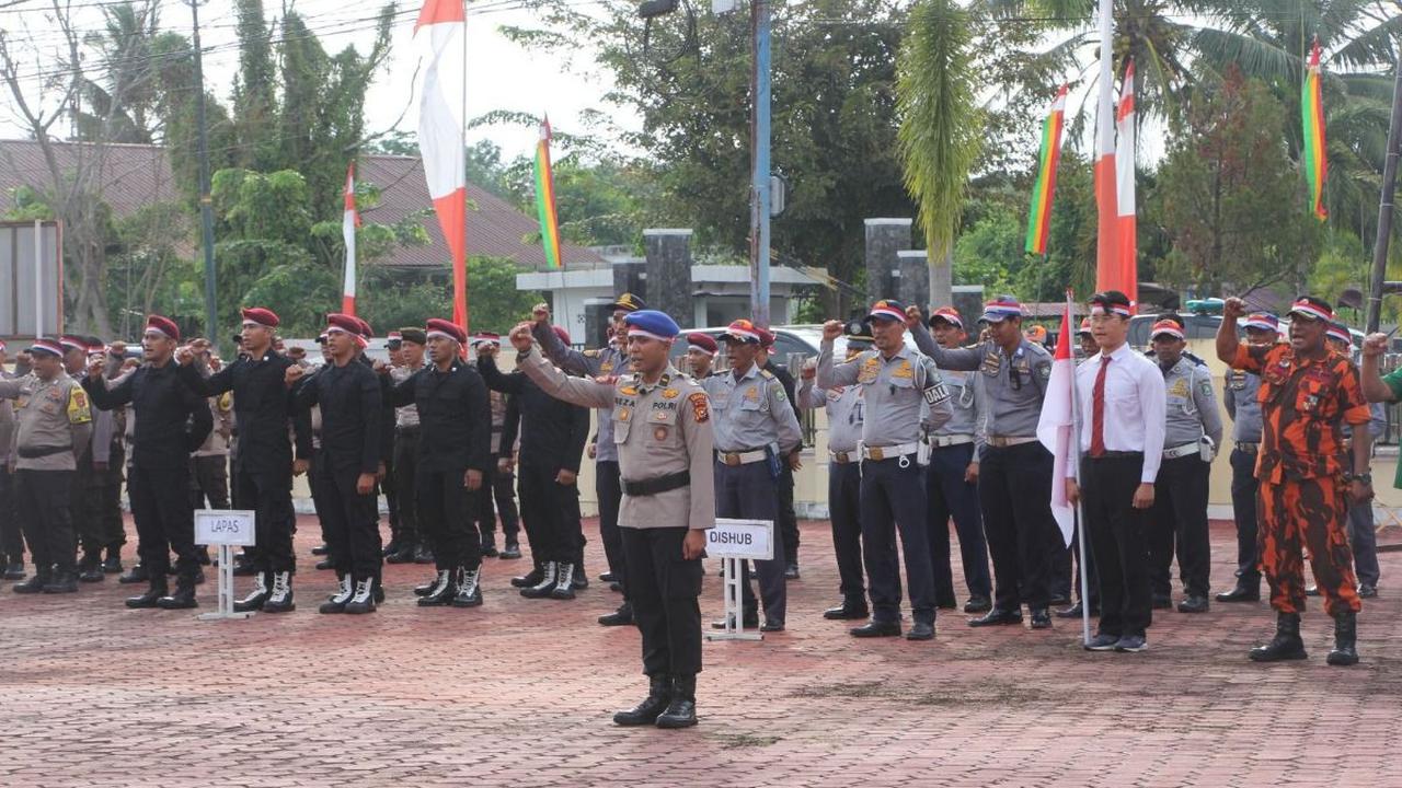 Pria inisial Robert Harry Son (22) kini menghirup udara bebas usai dikeluarkan dari sel Polres Bengkalis.