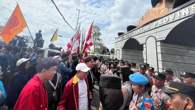 Ratusan Mahasiswa Kepung Kantor Pemprov Lampung, Desak Presiden Penuhi 6 Tuntutan Ini