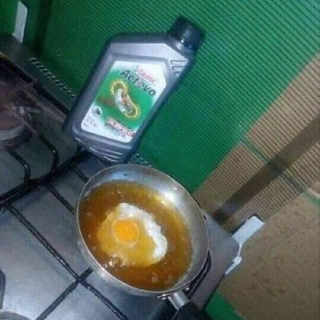 6 Potret Telur Mata Sapi Terendam Minyak Ini Bikin Senyum Kecut