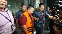 Dirut PT Mahkota Negara, Marisi Matondang usai menjalani pemeriksaan sebagai tersangka di KPK, Jakarta, Kamis (2/3). (Liputan6.com/Helmi Afandi)