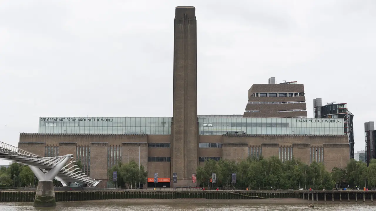 FOTO: Mengunjungi Museum Seni Tate Modern di London