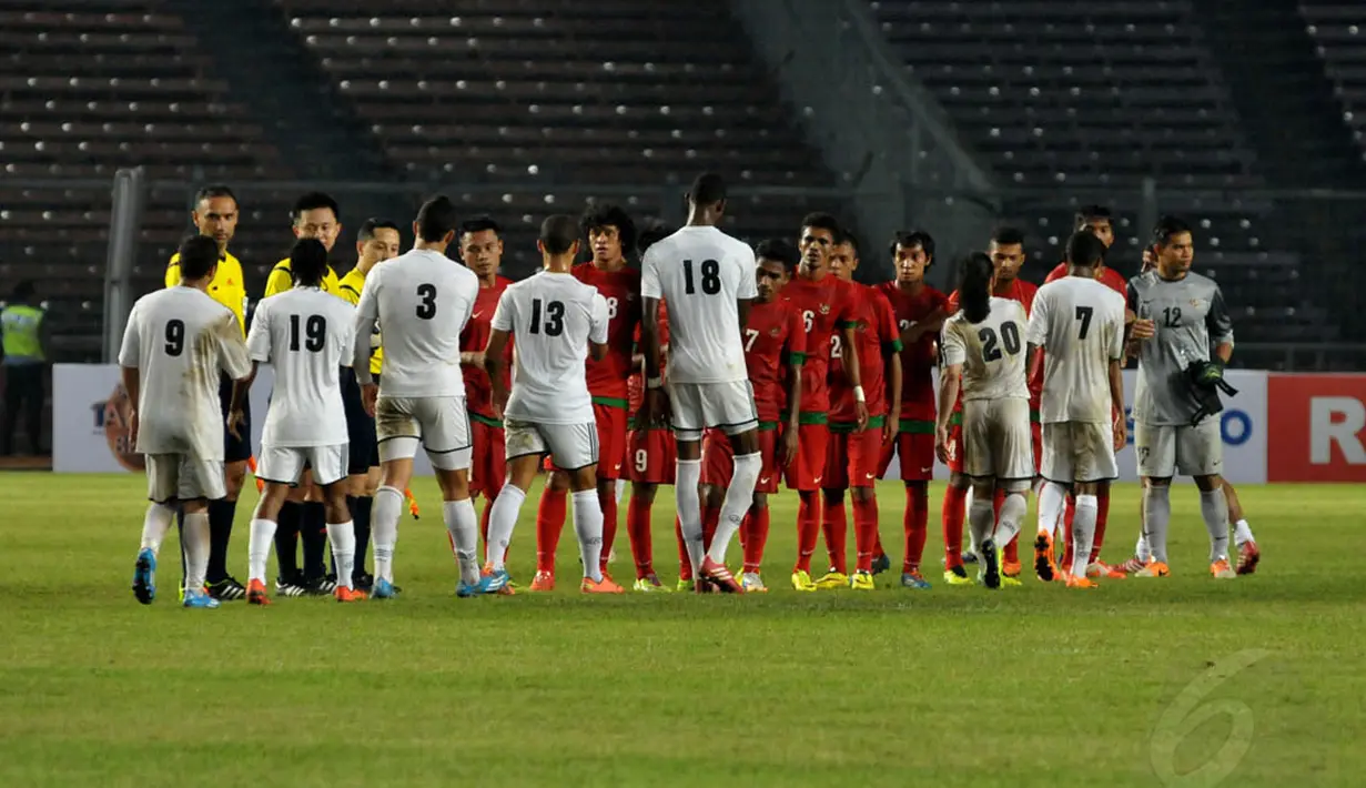 Laga persahabatan Indonesia U-23 vs Republik Dominika di Stadion Utama Gelora Bung Karno, Kamis (15/5/14). (Liputan6.com/Andrian M Tunay)