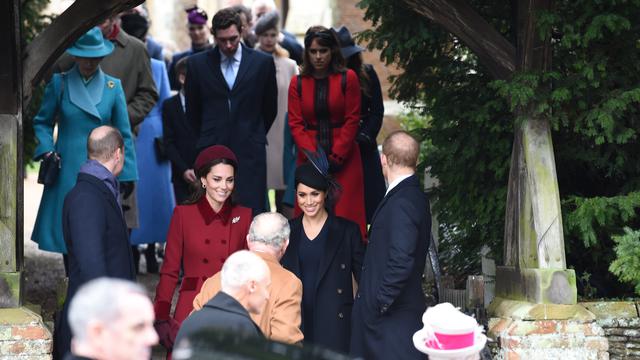 Gaya Kate Middleton dan Meghan Markle Saat Natal
