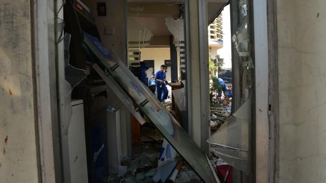 Sisa Kericuhan Aksi 22 Mei