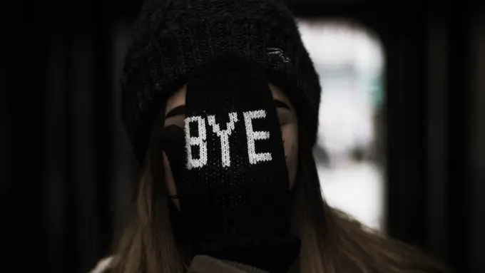 Seperti Cinta, Patah Hati Juga Harus Dilakukan dengan Maksimal