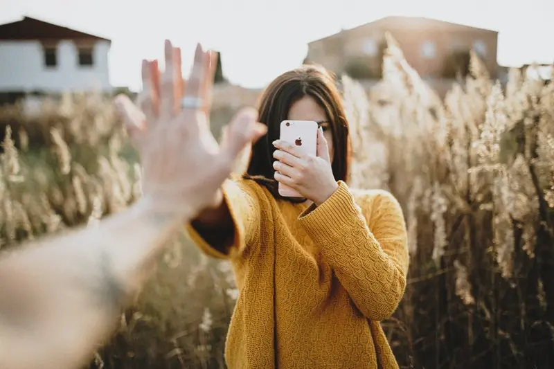 Sering gagal dalam urusan cinta ternyata bisa pengaruh dari gaya hidup sebuah generasi. (Foto: unsplash.com)