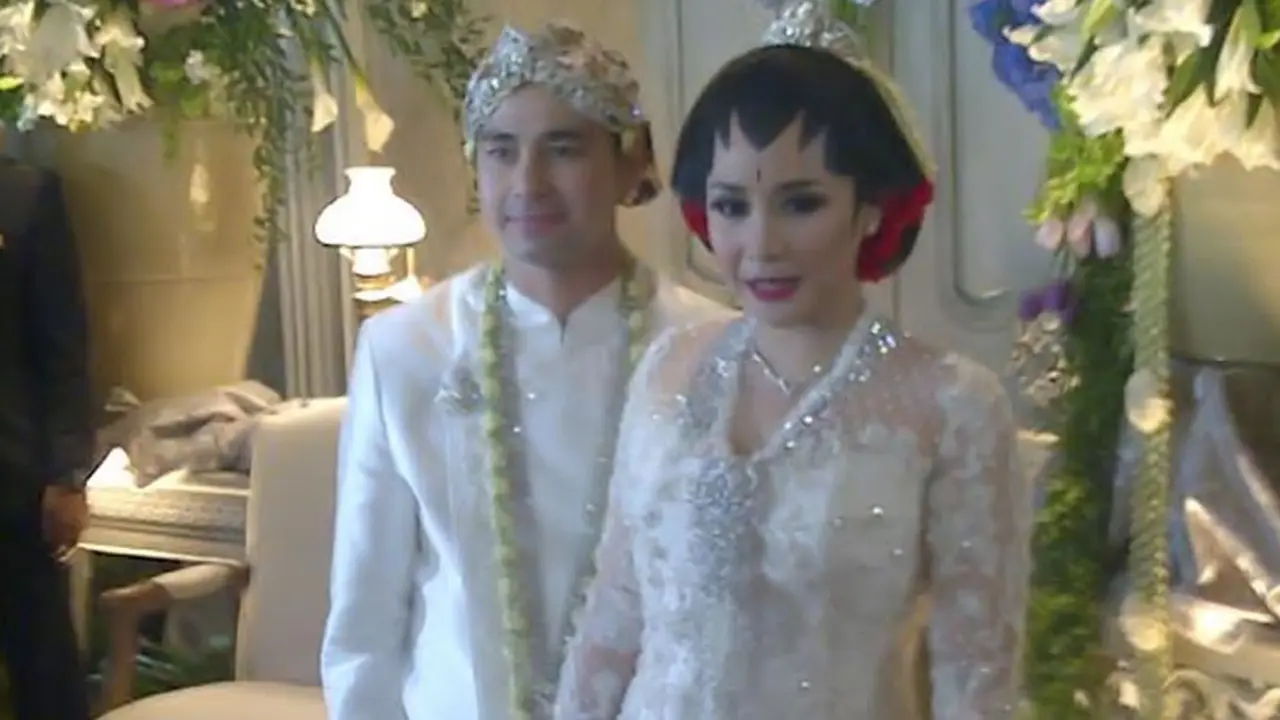 Raffi Ahmad resmi mempersunting Nagita Slavina