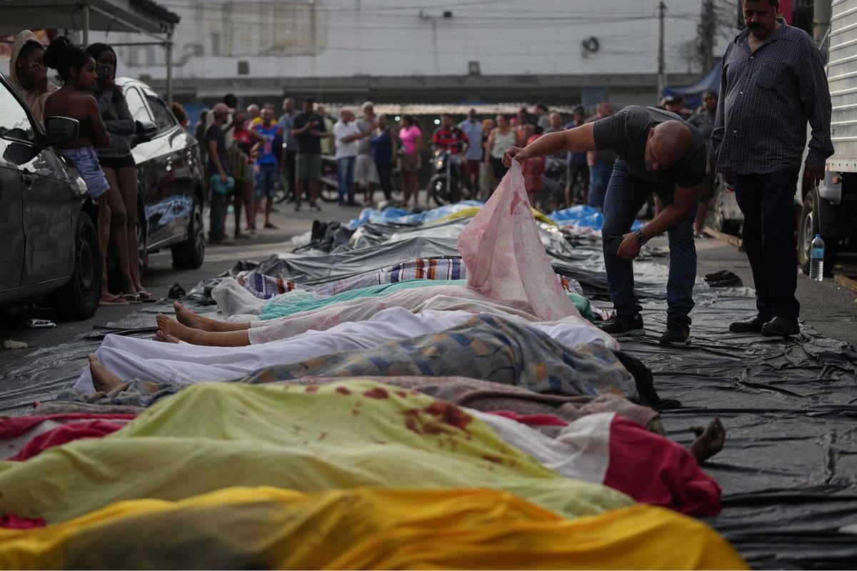 FOTO: Operasi Polisi Paling Mematikan Brasil,  64 Tewas dalam Perang Melawan Geng Narkoba
