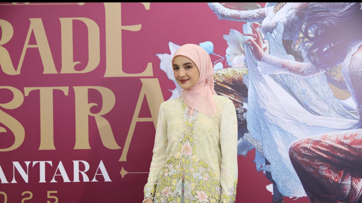Graduation Makeup Flawless, Rahasia Tampil Fresh Seharian dari Fauzia Hanum