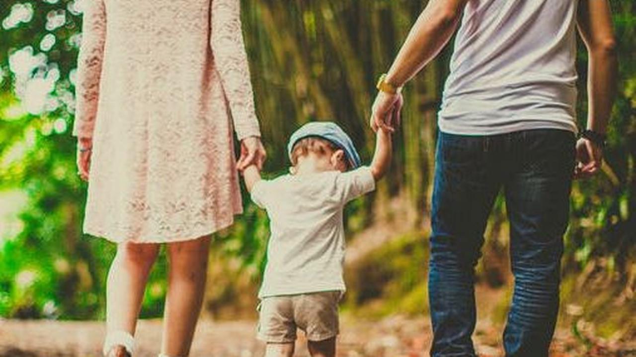 Mengenalkan Emosi pada Anak dan Stimulasi yang Tepat Sesuai Tahapannya