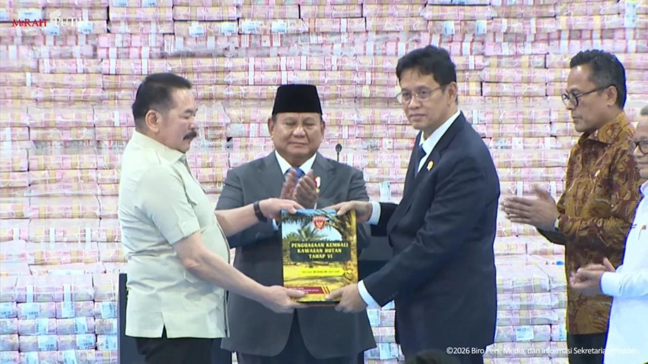 Momen Prabowo Saksikan Penyerahan Uang Rp11,4 Triliun Sitaan Kejagung