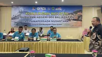 Chief Balikpapan Operation Expert Sulasman saat menerima kunjungan puluhan guru SMK Negeri 5 Balikpapan.