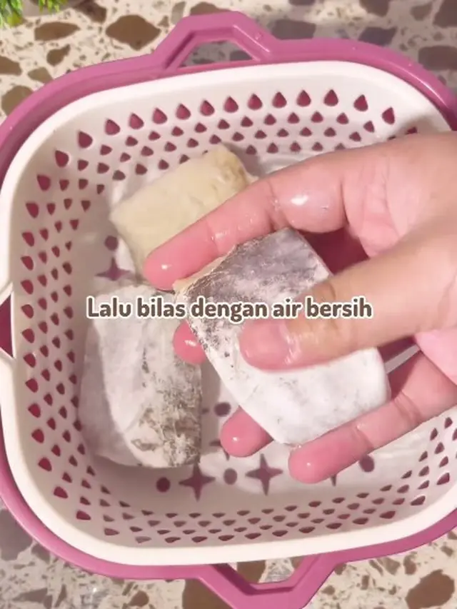 Bukan Dibungkus Koran, Ternyata Ini Cara Mengurangi Rasa Asin pada Ikan Asin