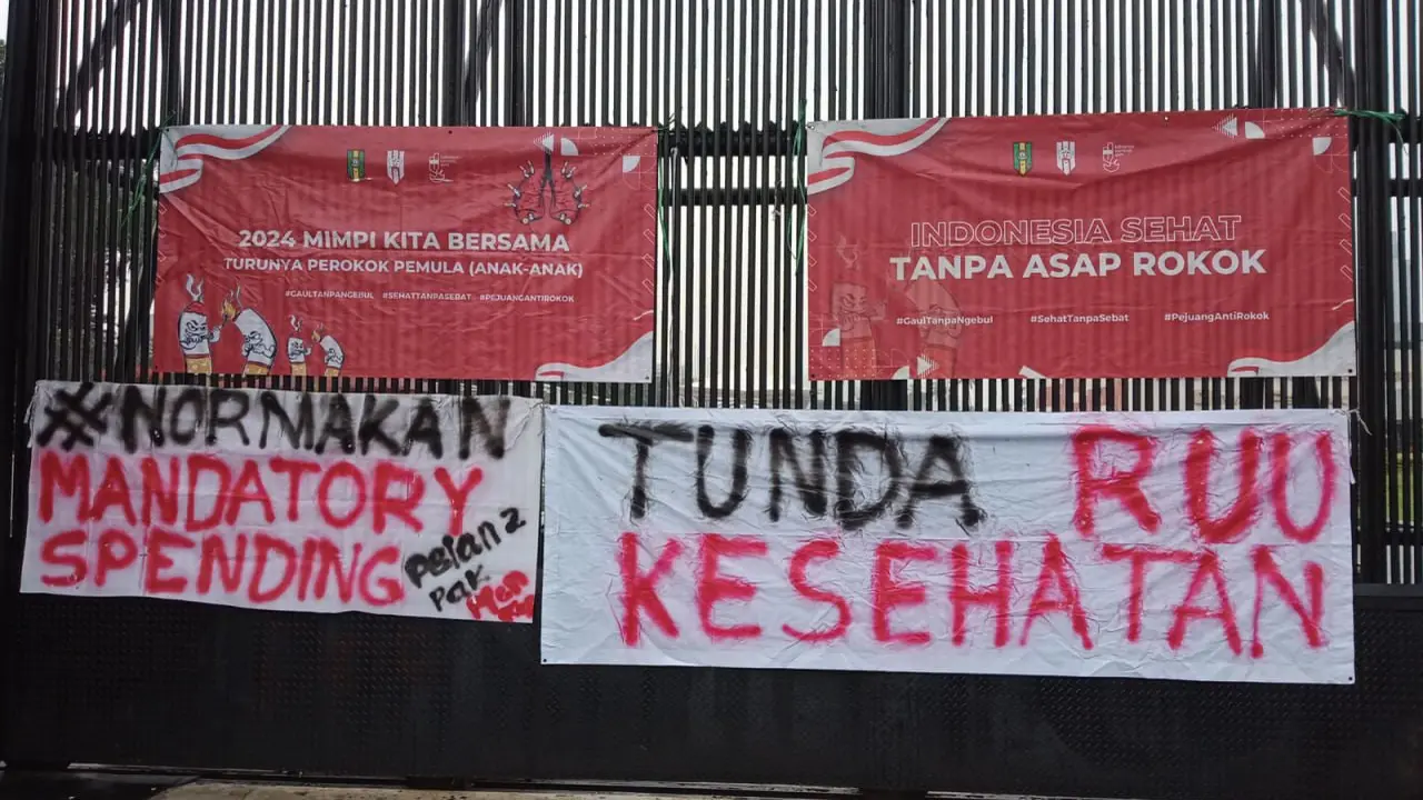 Massa Aksi Sebut Penghapusan Mandatory Spending pada RUU Kesehatan Bentuk Pengkhianatan Terhadap Konstitusi