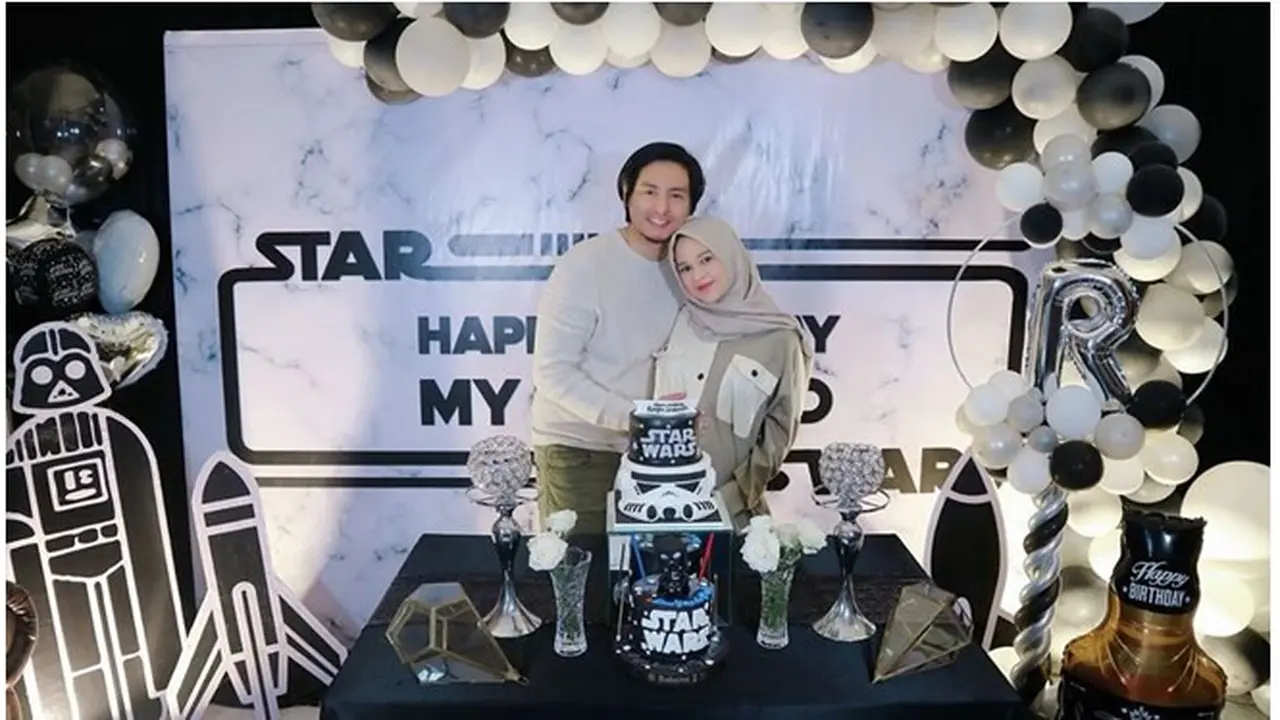 Roger Danuarta Ulang Tahun ke-38, Ini 7 Momen Kejutan Romantis dari Cut Meyriska