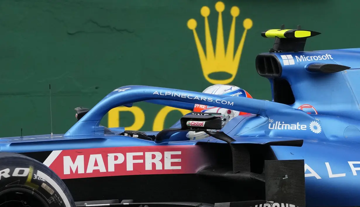 Kemenangan tersebut merupakan kemenangan perdana Ocon di Formula 1. Dirinya berhasil menyelesaikan lomba tersebut dengan unggul 1,859 detik dari posisi kedua yang ditempati oleh Sebastian Vettel dari tim Aston Martin-Mercedes. (Foto: AP/Darko Bandic)