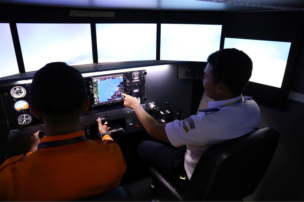 Sekolah pilot di Tangerang
